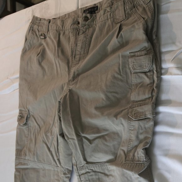 5.11 Tactical Other - Men's lightly worn 5.11 tactical pants